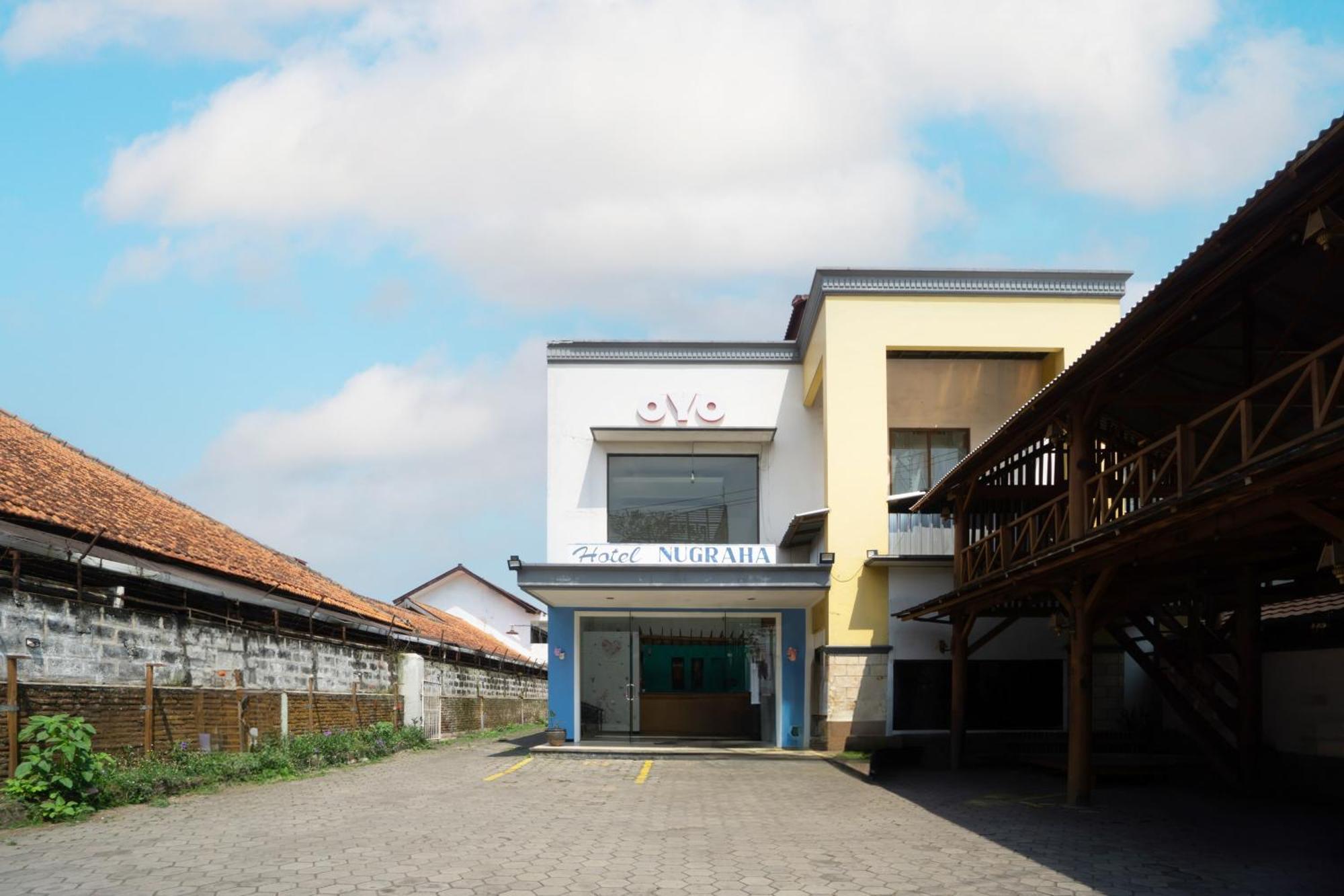 O Arjosari Near Plaza Araya Formerly Nugraha Hotel Malang