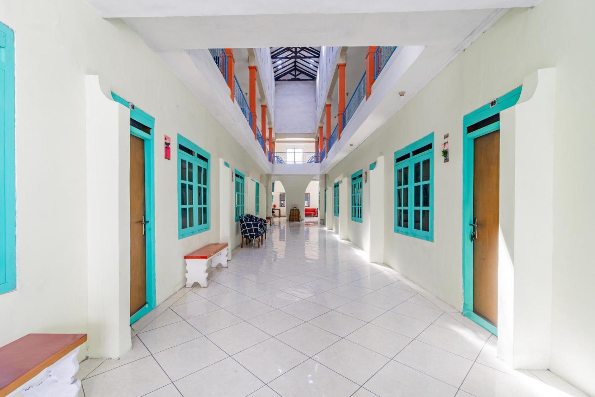 Hotel O Arjosari Near Plaza Araya Formerly Nugraha Malang