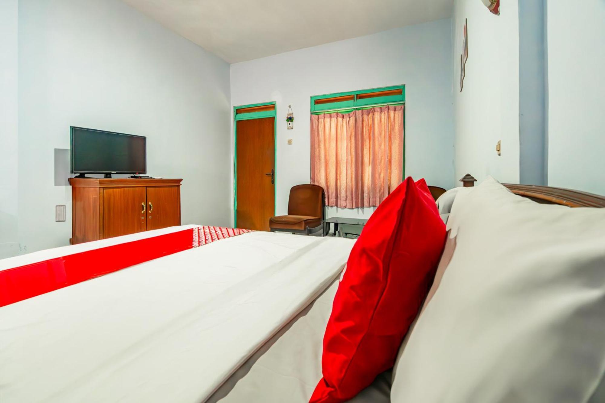Hotel O Arjosari Near Plaza Araya Formerly Nugraha
