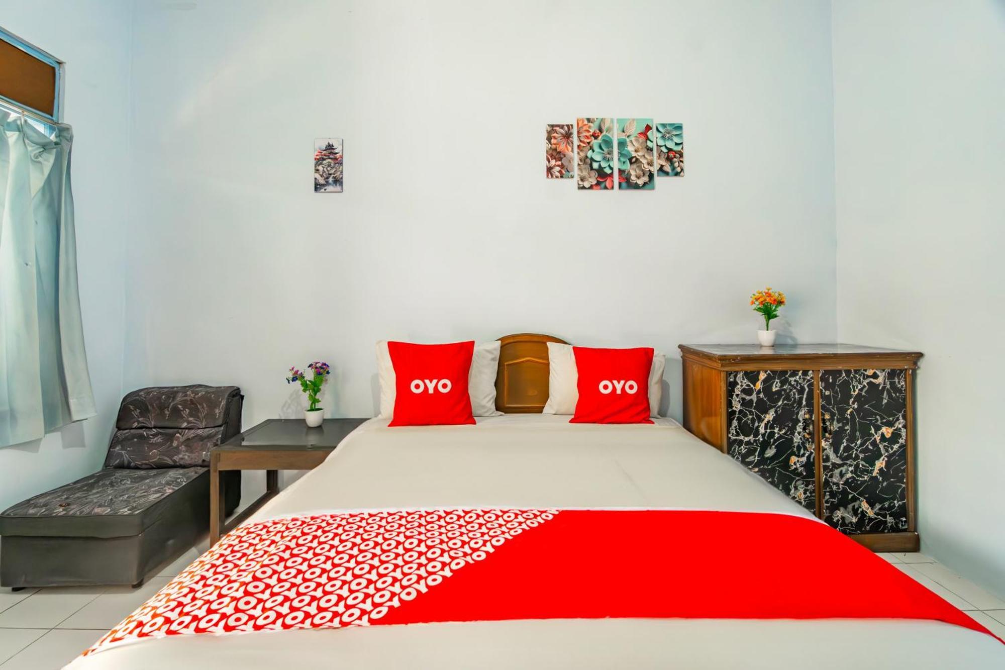 O Arjosari Near Plaza Araya Formerly Nugraha 4*