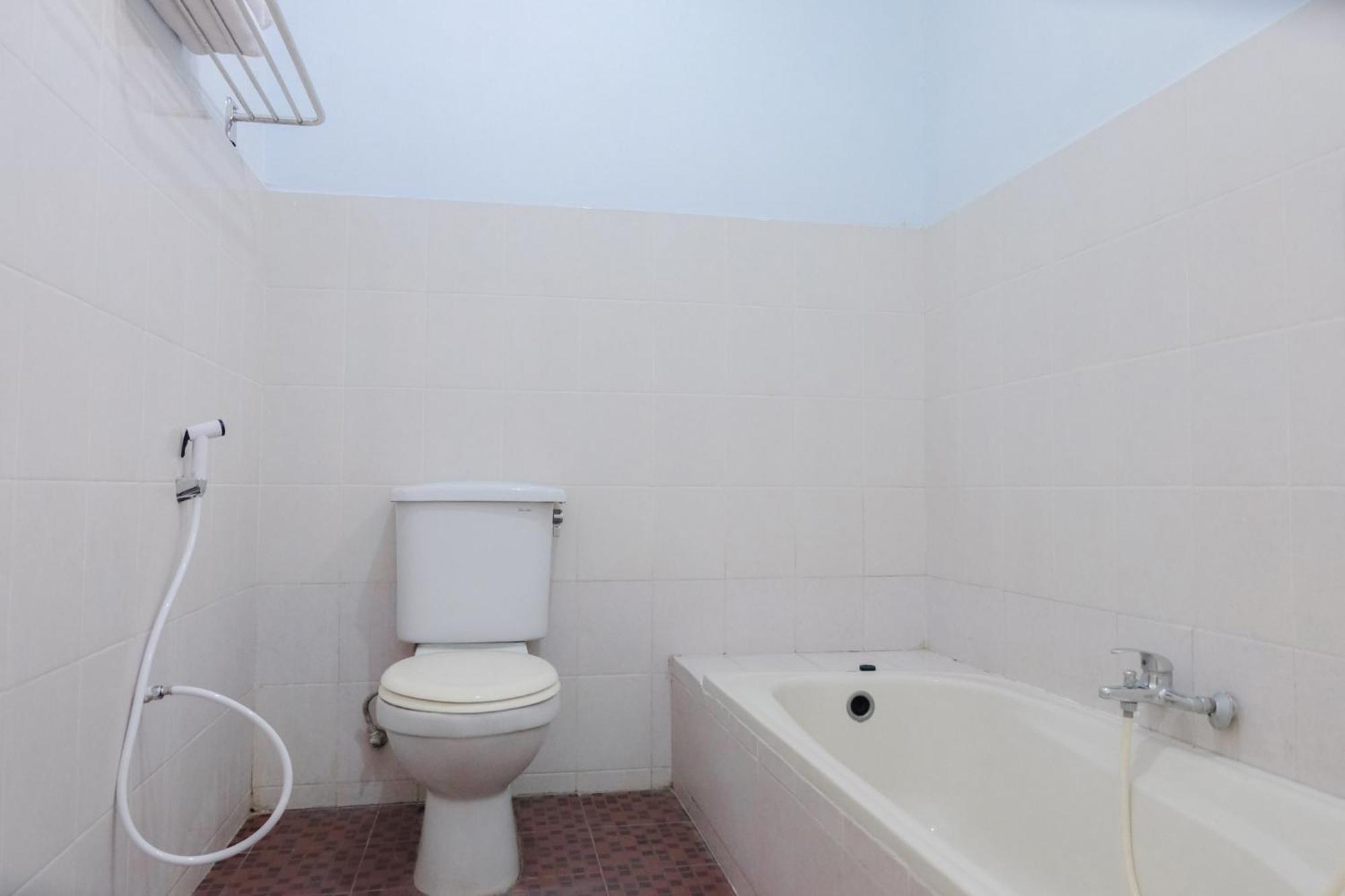 Hotel O Arjosari Near Plaza Araya Formerly Nugraha 4*